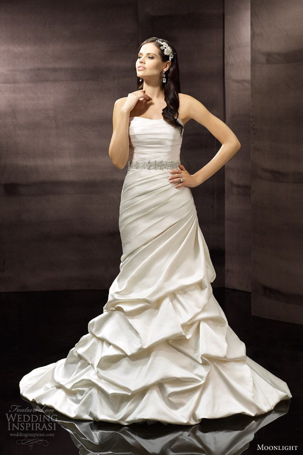 Impression bridal outlet dresses