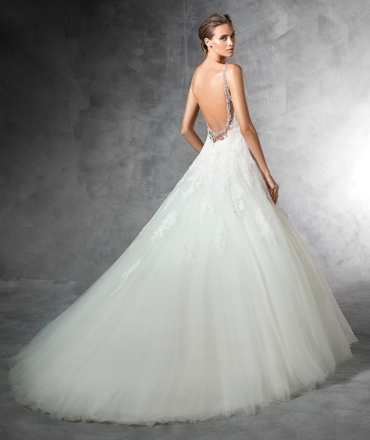 Pronovias prala 2025